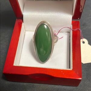 Elegant Green Oval Stone Ring